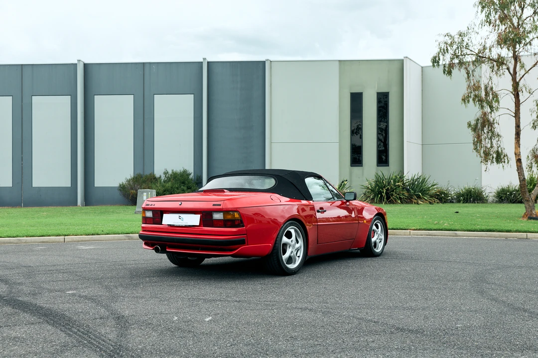 1989 Porsche 944 S2 - Image 7 of 31