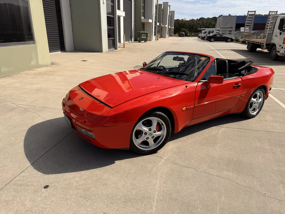 1989 Porsche 944 S2 - Image 11 of 31