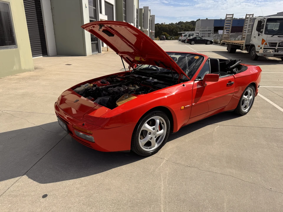1989 Porsche 944 S2 - Image 14 of 31