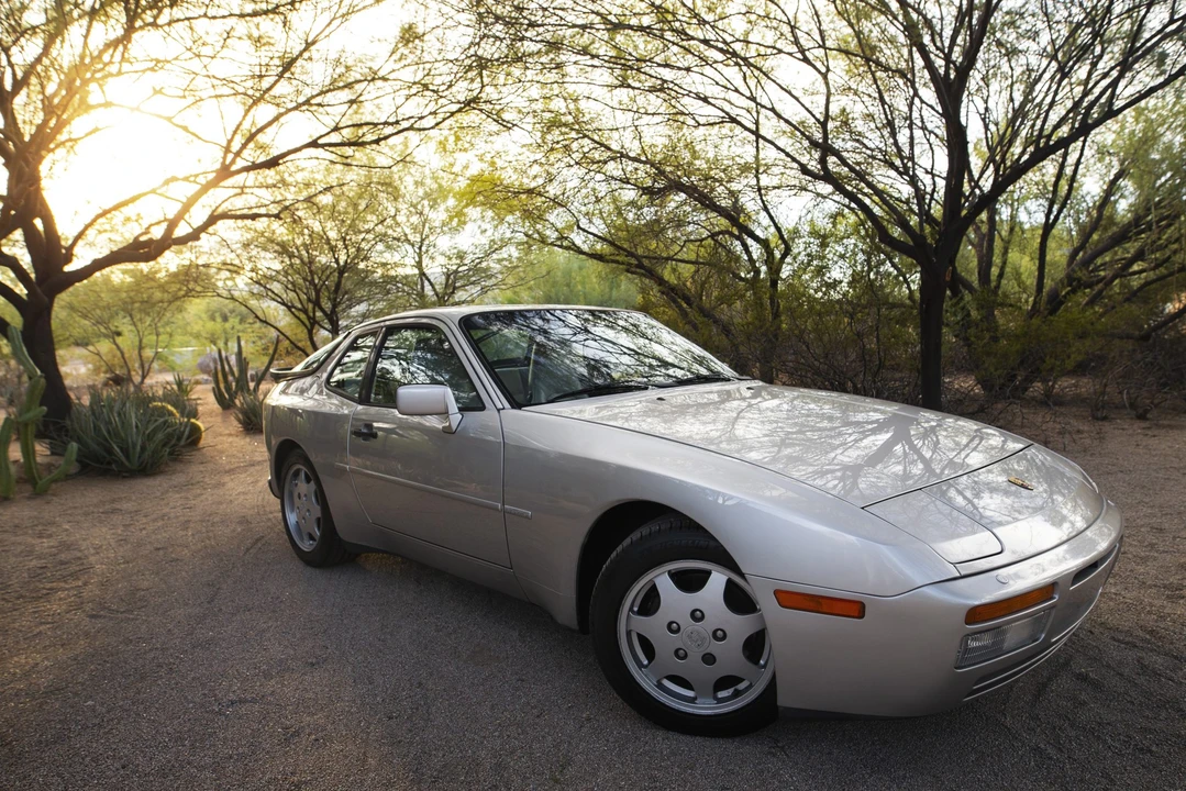 1989 Porsche 944 S2 - Image 4 of 31