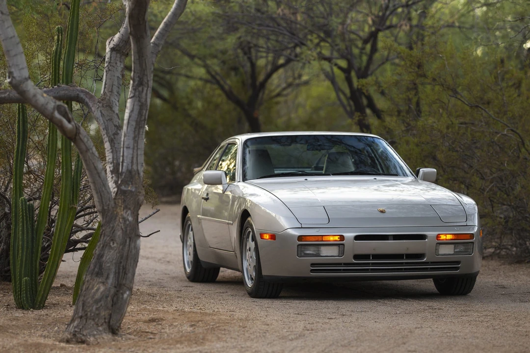 1989 Porsche 944 S2 - Image 5 of 31