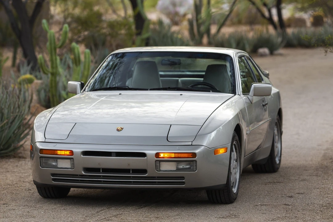 1989 Porsche 944 S2 - Image 7 of 31