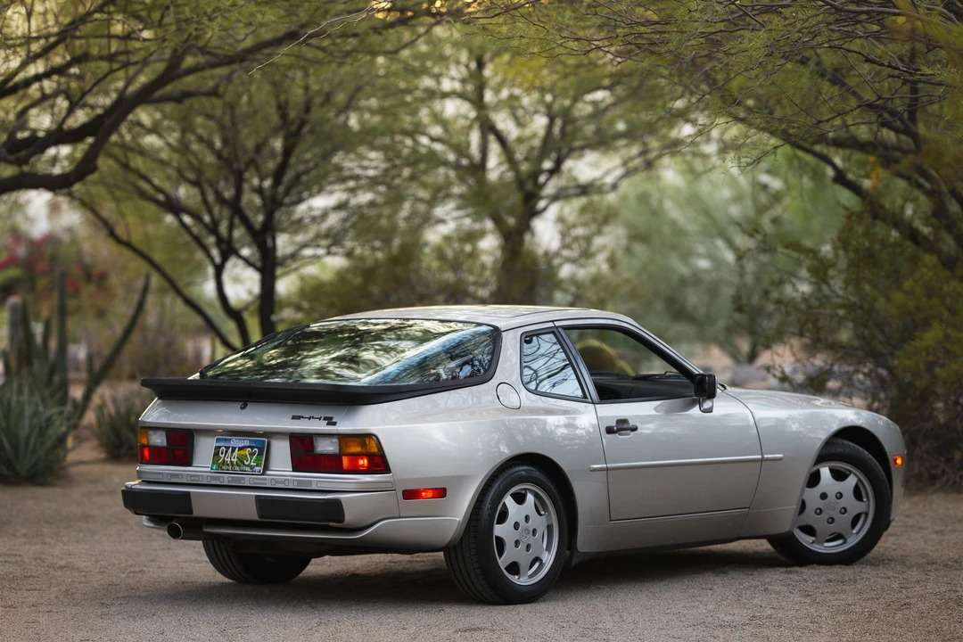 1989 Porsche 944 S2 - Image 21 of 31
