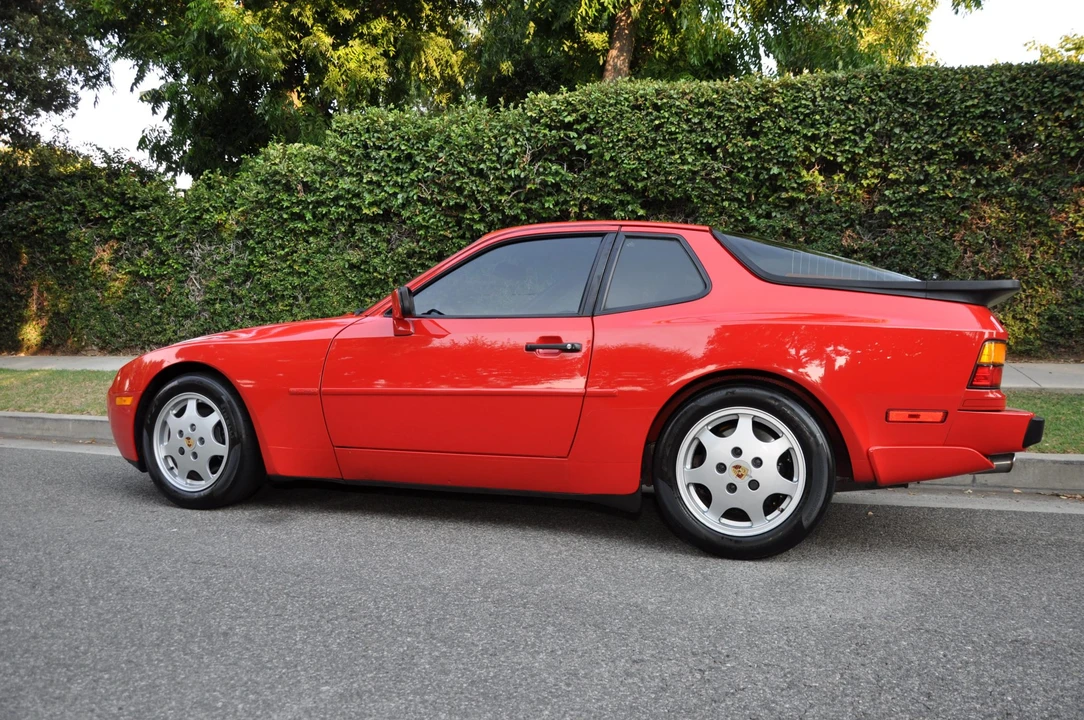 1989 Porsche 944 S2 - Image 29 of 31