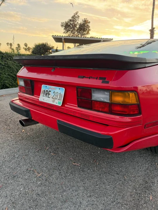 1989 Porsche 944 S2 - Image 8 of 22