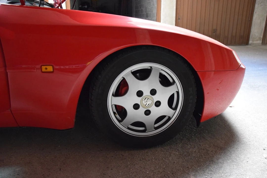 1989 Porsche 944 S2 - Image 20 of 30