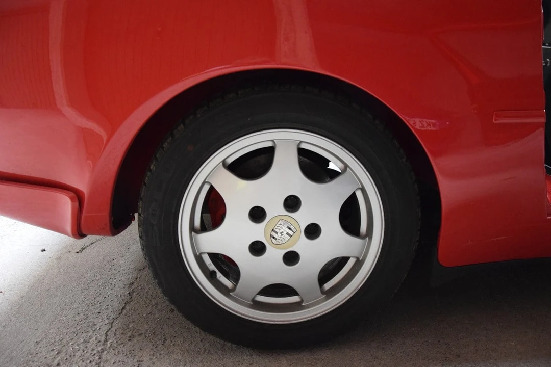 1989 Porsche 944 S2 - Image 19 of 30
