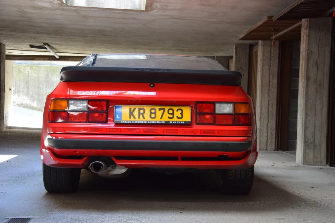 1989 Porsche 944 S2 - Image 6 of 30