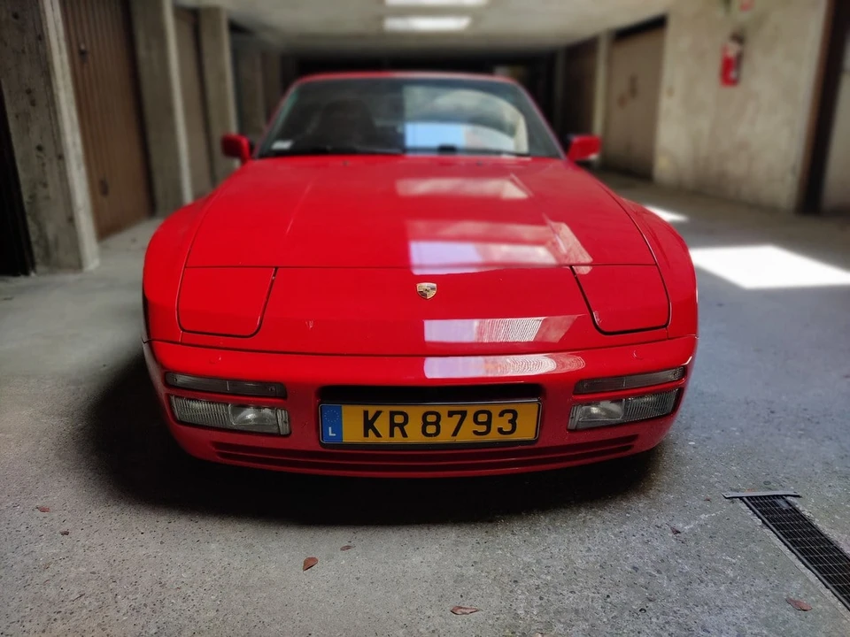 1989 Porsche 944 S2 - Image 15 of 30