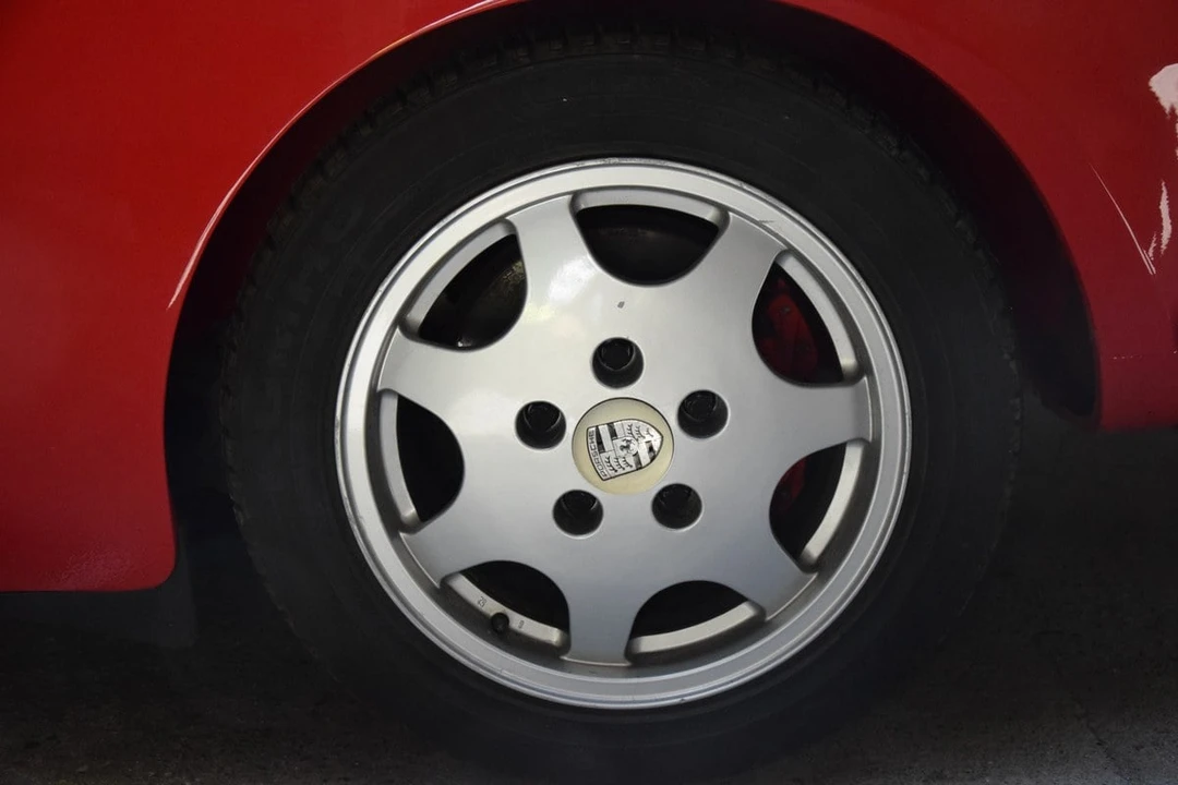 1989 Porsche 944 S2 - Image 18 of 30