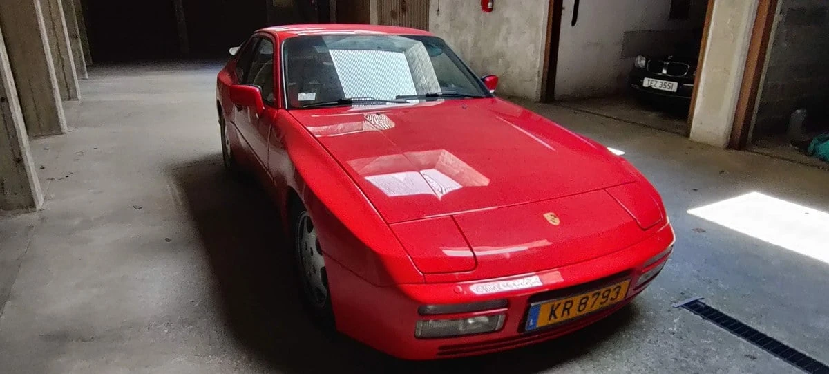 1989 Porsche 944 S2 - Image 13 of 30