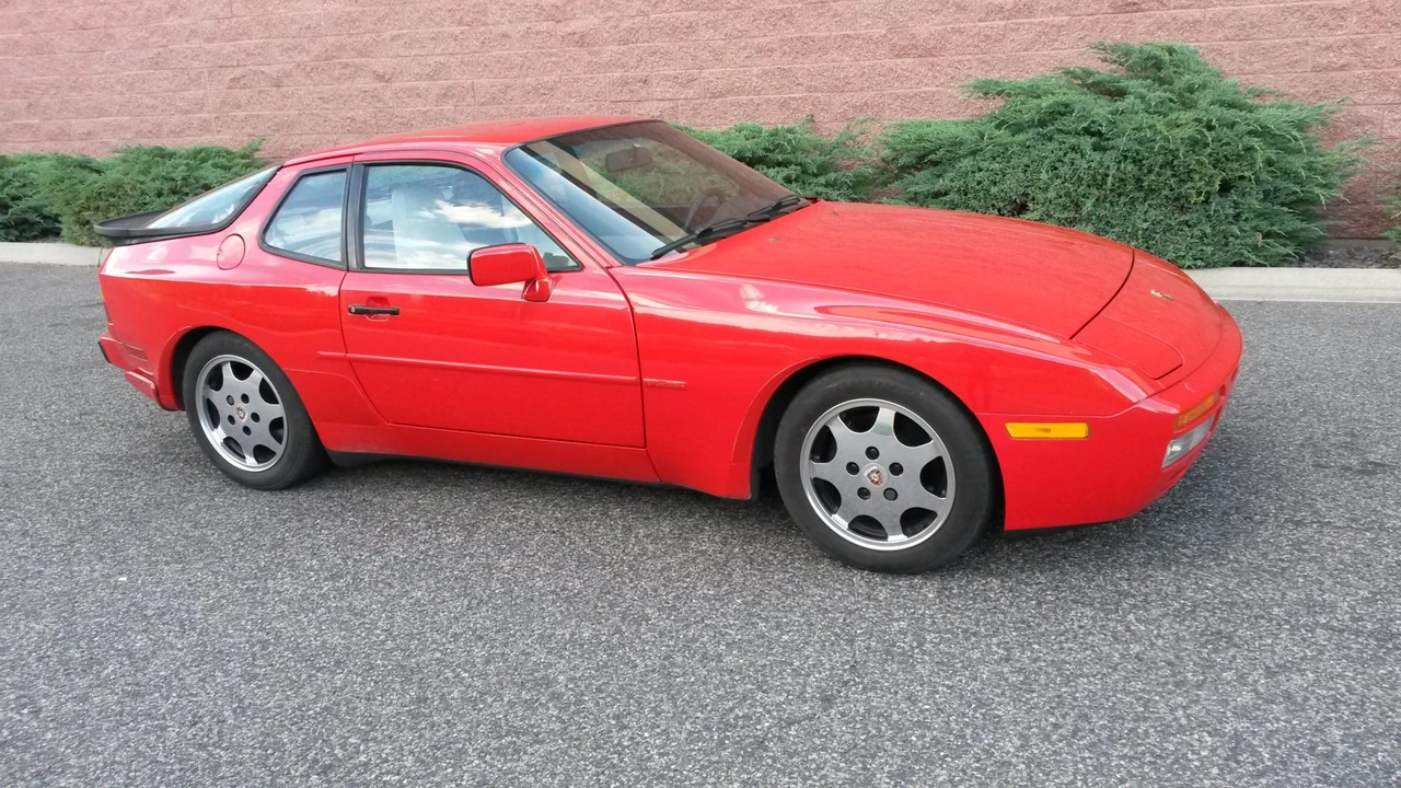 1989 Porsche 944 S2 - Image 6 of 31
