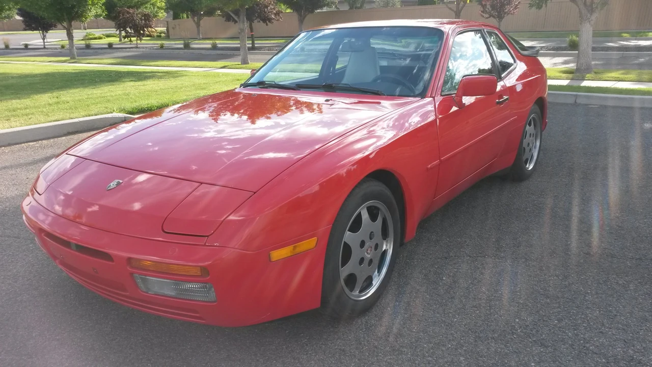 1989 Porsche 944 S2 - Image 18 of 31
