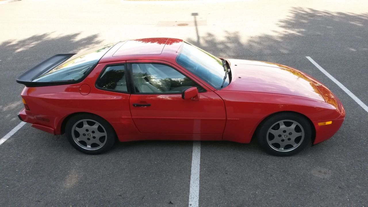 1989 Porsche 944 S2 - Image 19 of 31