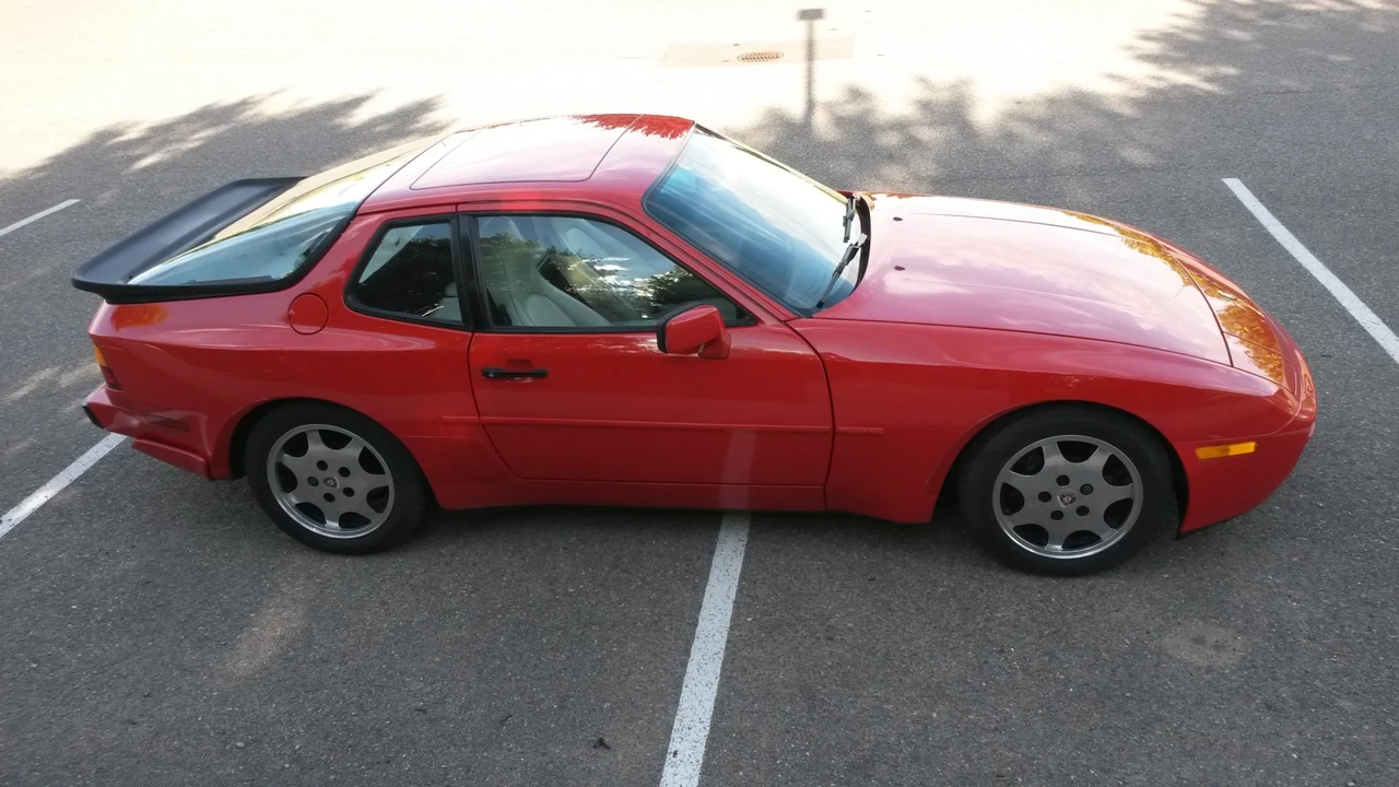 1989 Porsche 944 S2 - Image 20 of 31