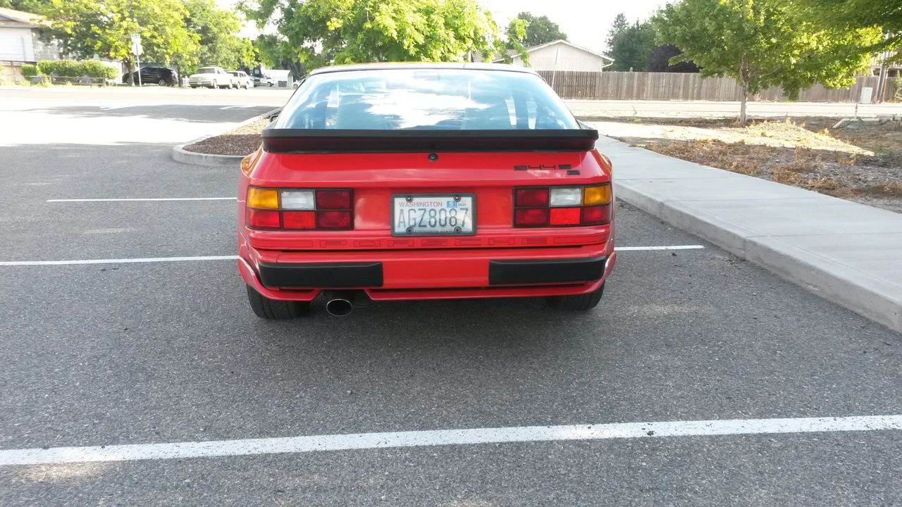 1989 Porsche 944 S2 - Image 24 of 31