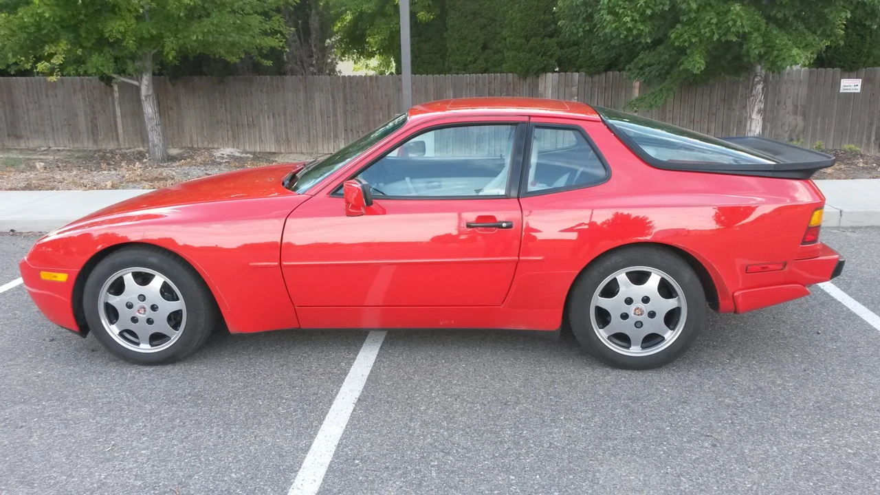 1989 Porsche 944 S2 - Image 26 of 31
