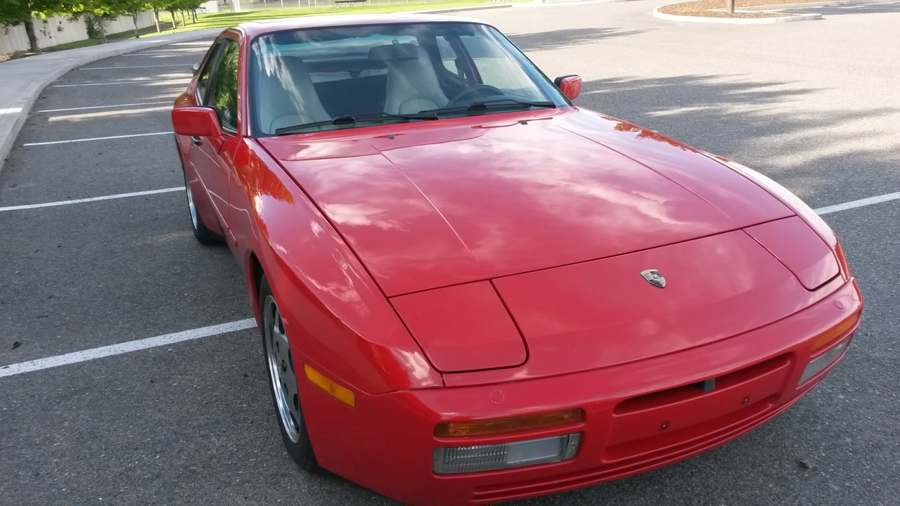 1989 Porsche 944 S2 - Image 28 of 31