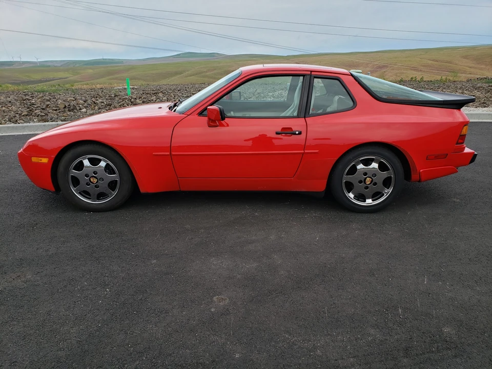 1989 Porsche 944 S2 - Image 30 of 31