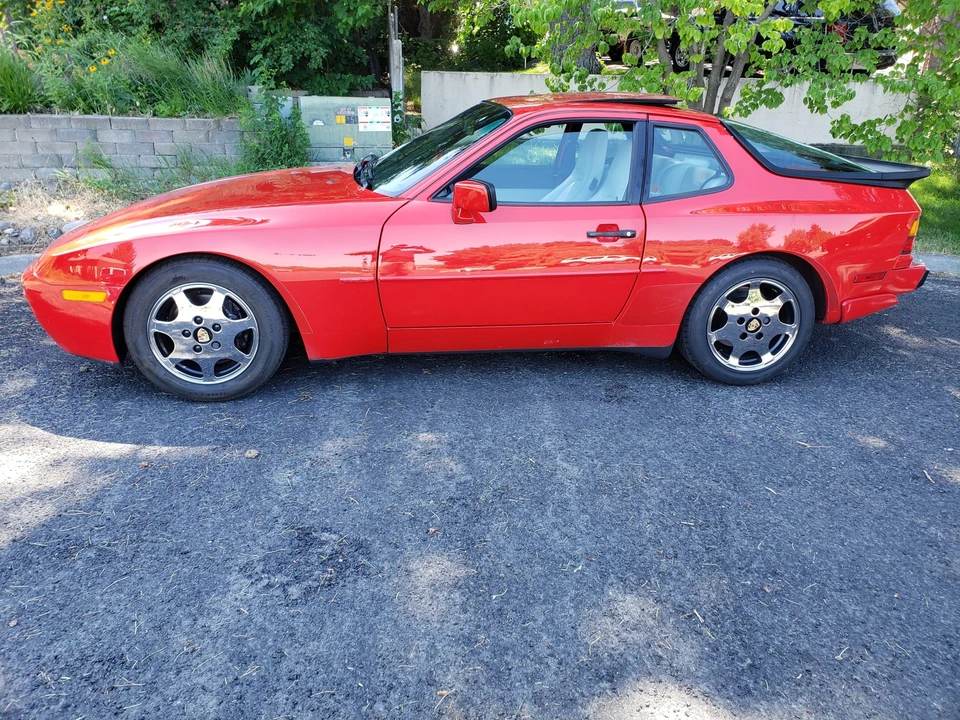 1989 Porsche 944 S2 - Image 5 of 31