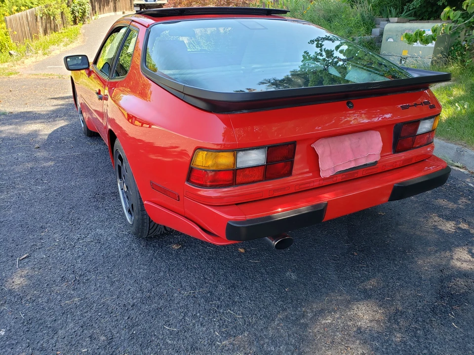 1989 Porsche 944 S2 - Image 9 of 31