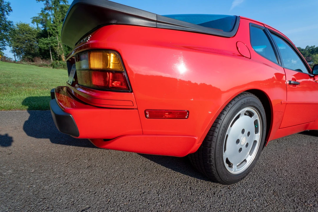 1989 Porsche 944 S2 - Image 27 of 31