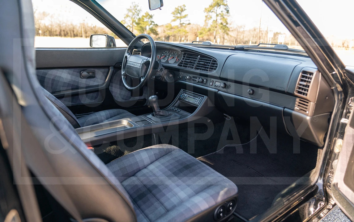 1989 Porsche 944 S2 - Image 7 of 16