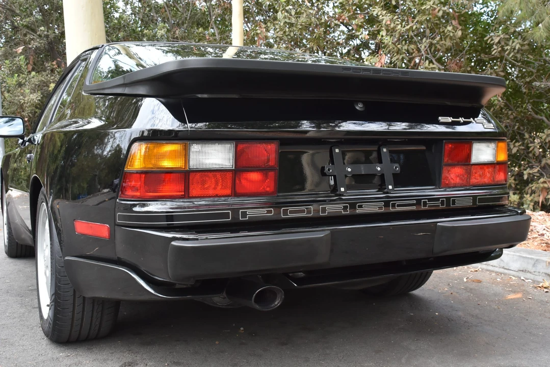 1989 Porsche 944 S2 - Image 8 of 31