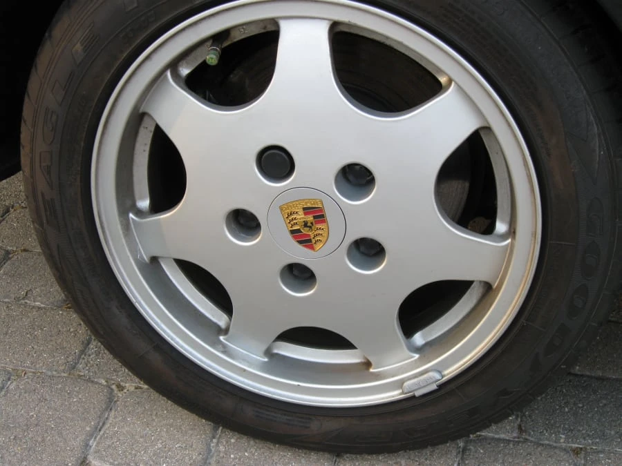 1989 Porsche 944 S2 - Image 6 of 14