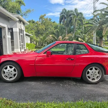 1989 Porsche 944 S2