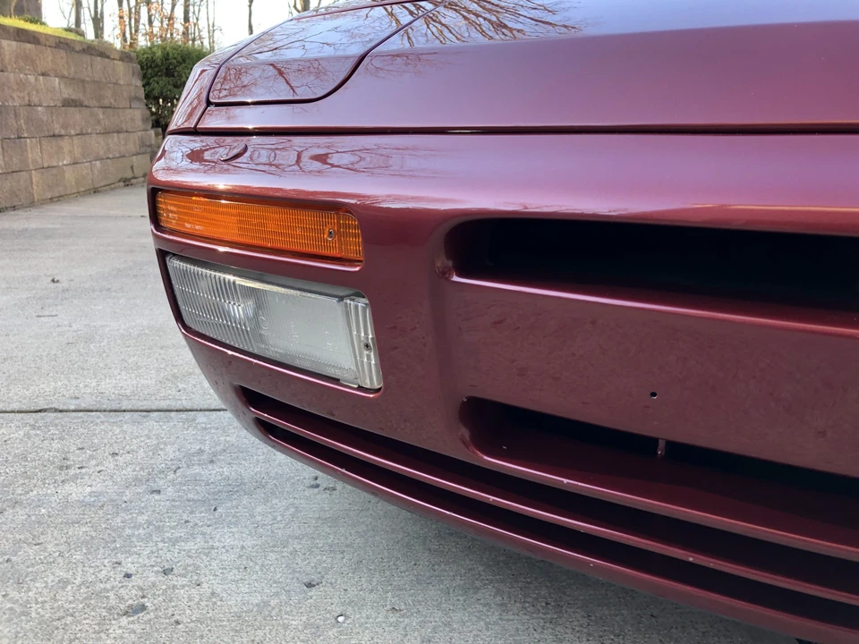 1989 Porsche 944 S2 - Image 18 of 31