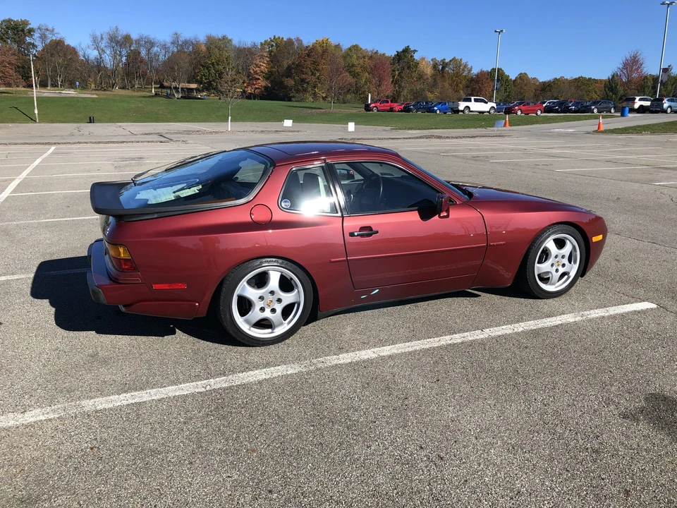 1989 Porsche 944 S2 - Image 4 of 31