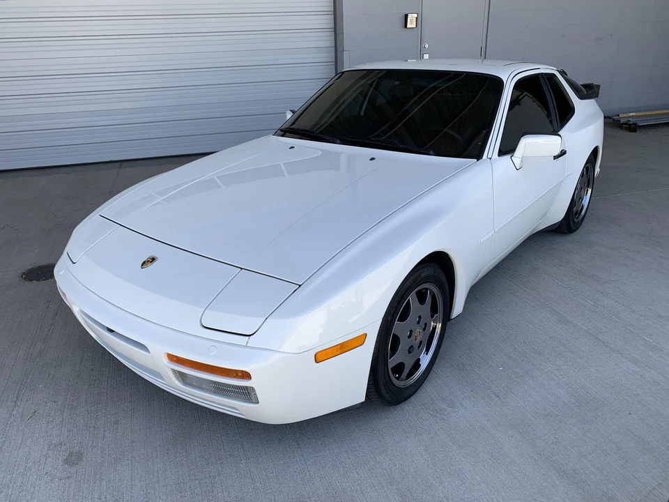 1989 Porsche 944 S2 - Image 30 of 31
