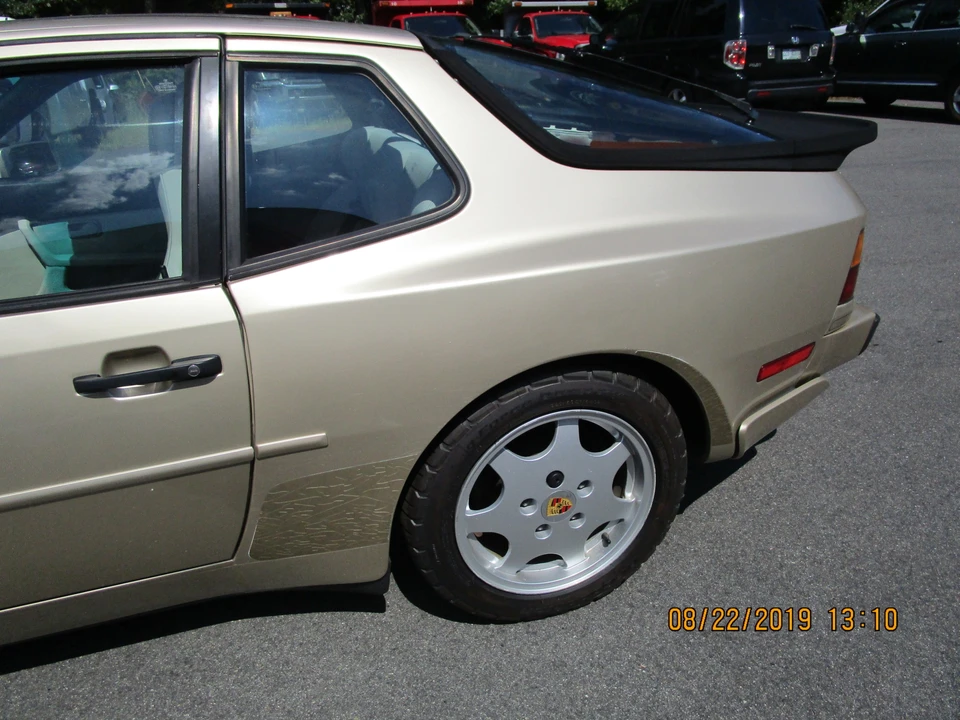 1989 Porsche 944 S2 - Image 27 of 31