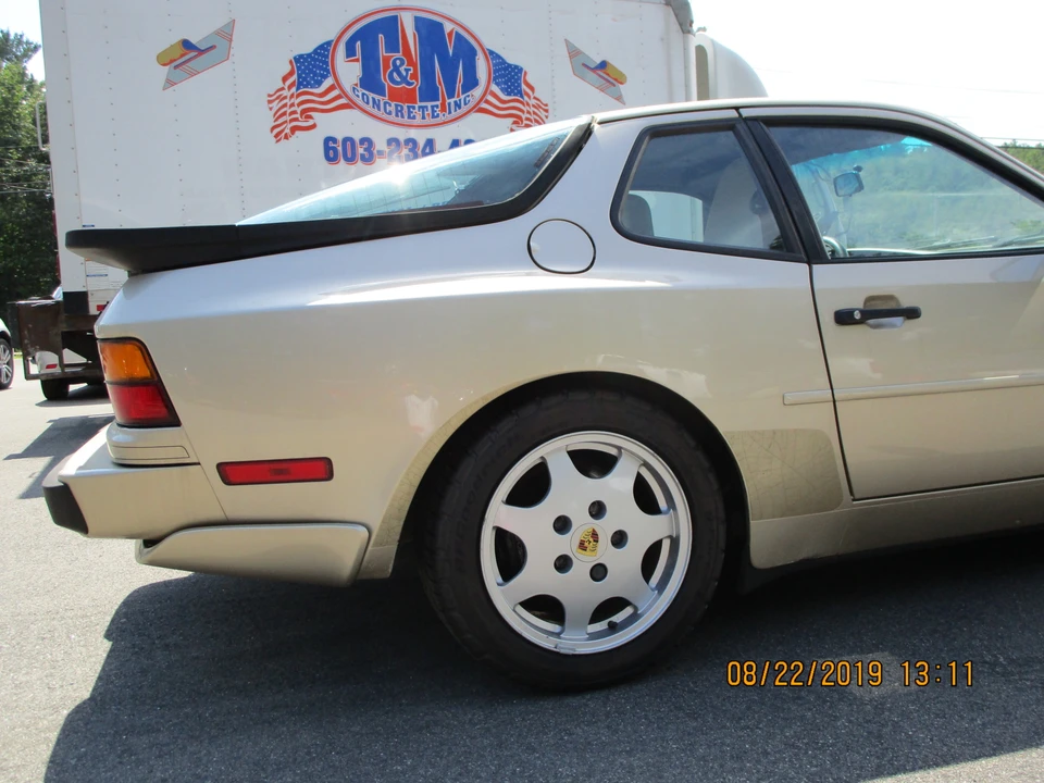 1989 Porsche 944 S2 - Image 24 of 31
