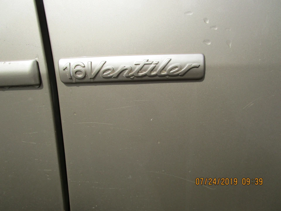 1989 Porsche 944 S2 - Image 14 of 31