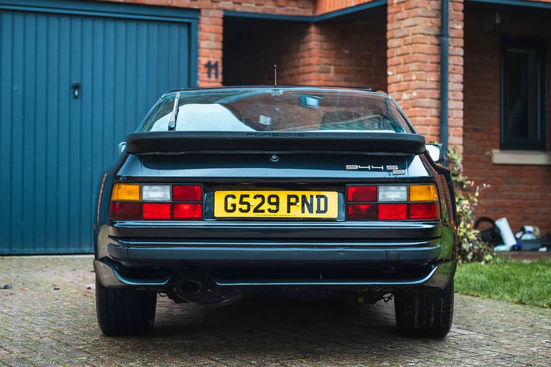 1989 Porsche 944 S2 - Image 6 of 31
