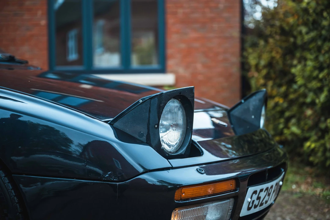 1989 Porsche 944 S2 - Image 11 of 31
