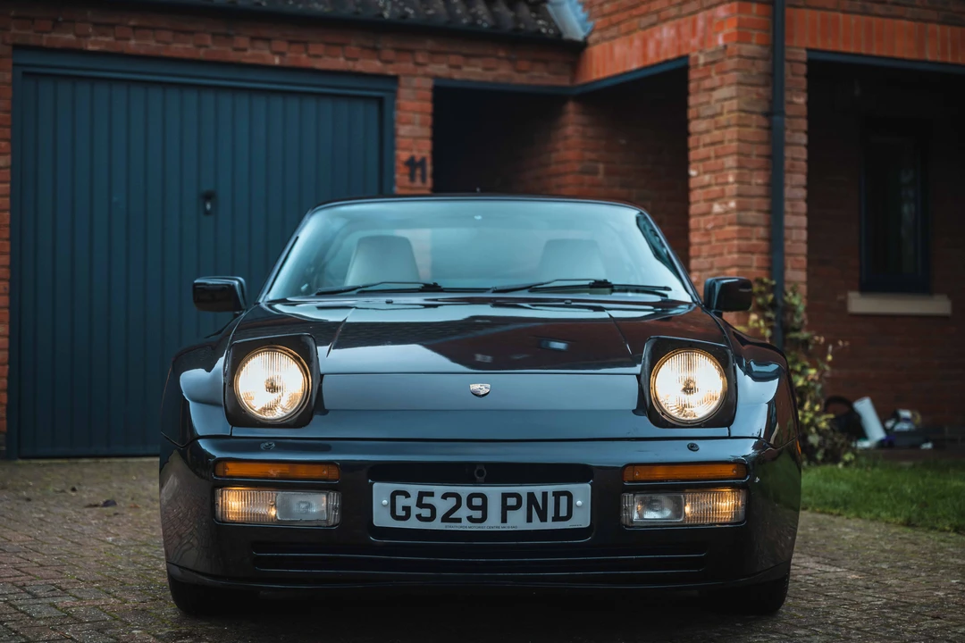 1989 Porsche 944 S2 - Image 10 of 31