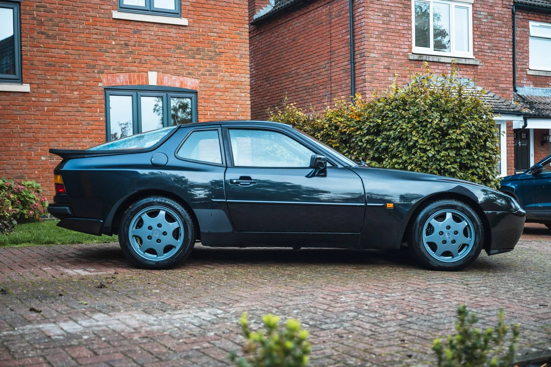 1989 Porsche 944 S2 - Image 5 of 31