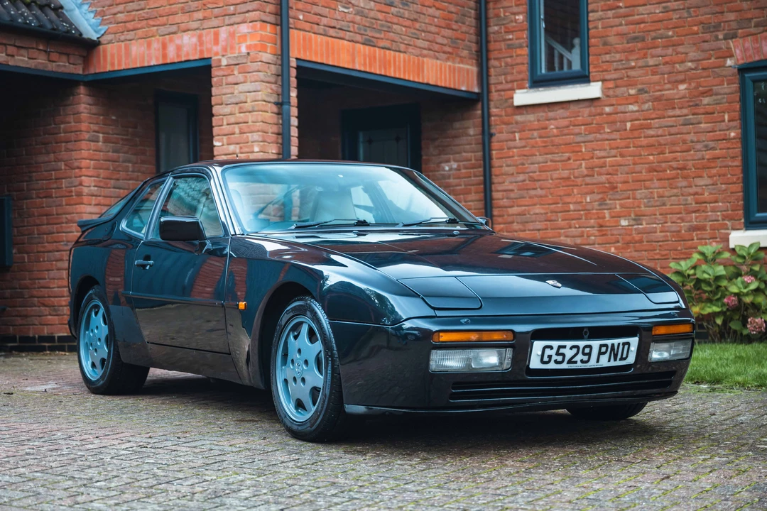 1989 Porsche 944 S2 - Image 2 of 31