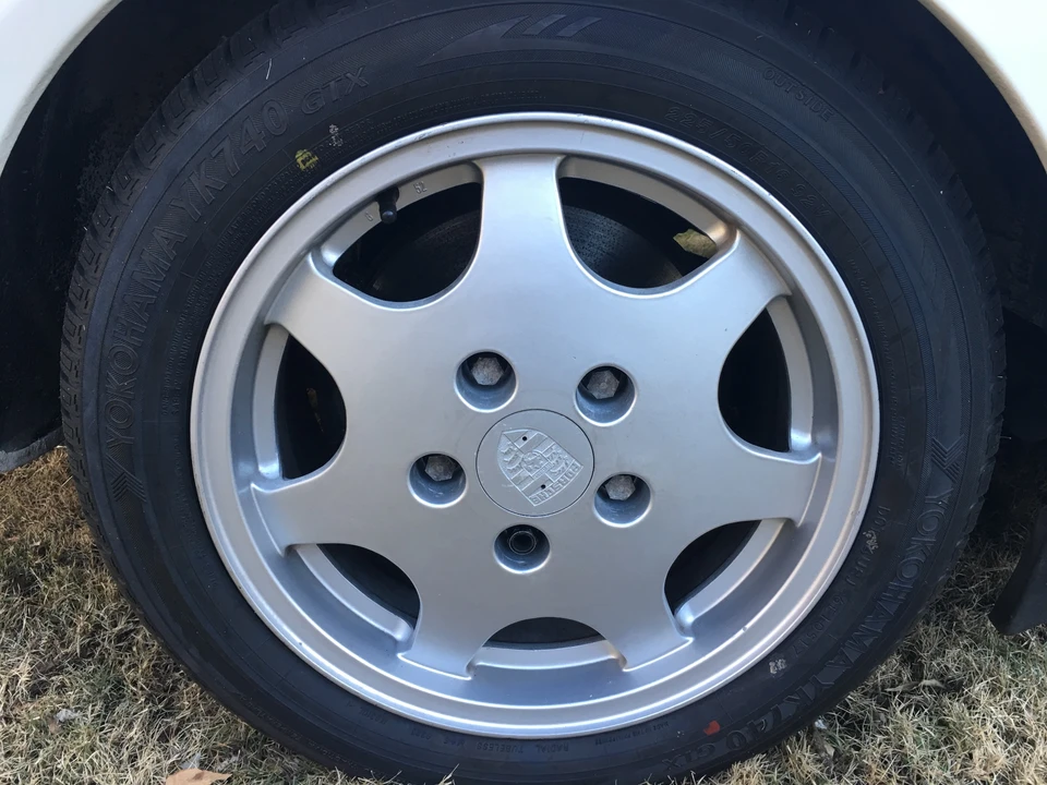 1989 Porsche 944 S2 - Image 25 of 31