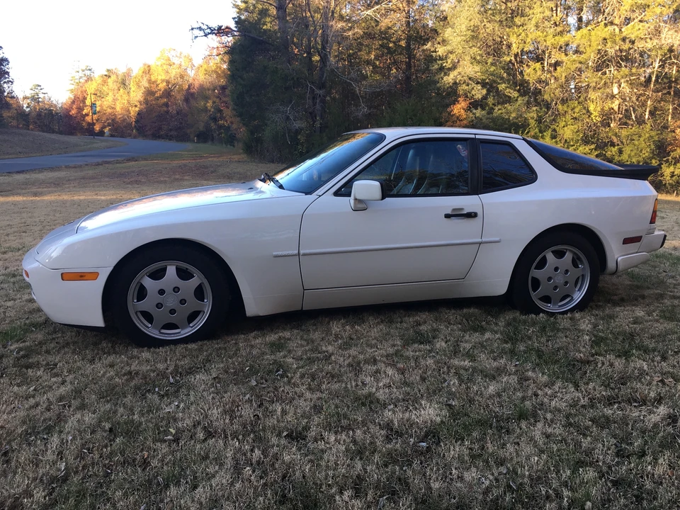 1989 Porsche 944 S2 - Image 6 of 31