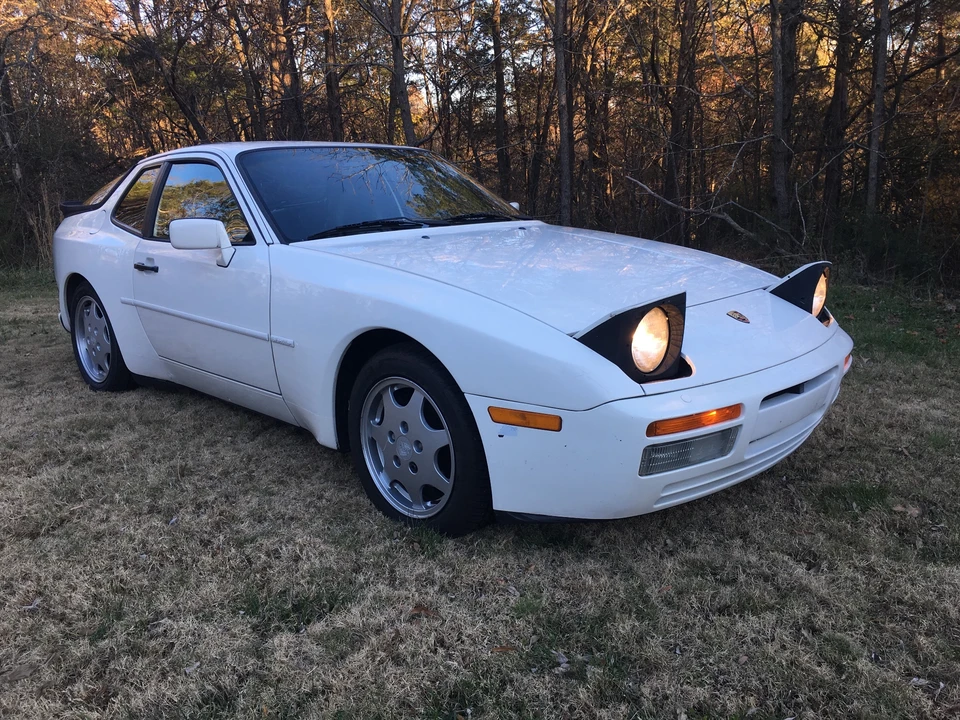 1989 Porsche 944 S2 - Image 12 of 31