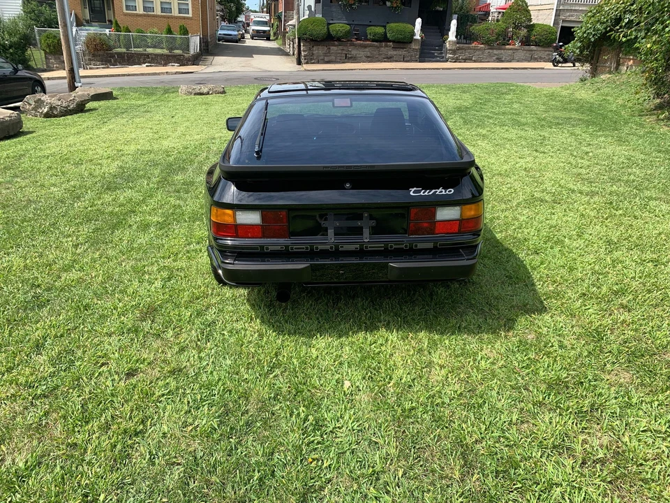 1989 Porsche 944 Turbo - Image 5 of 20