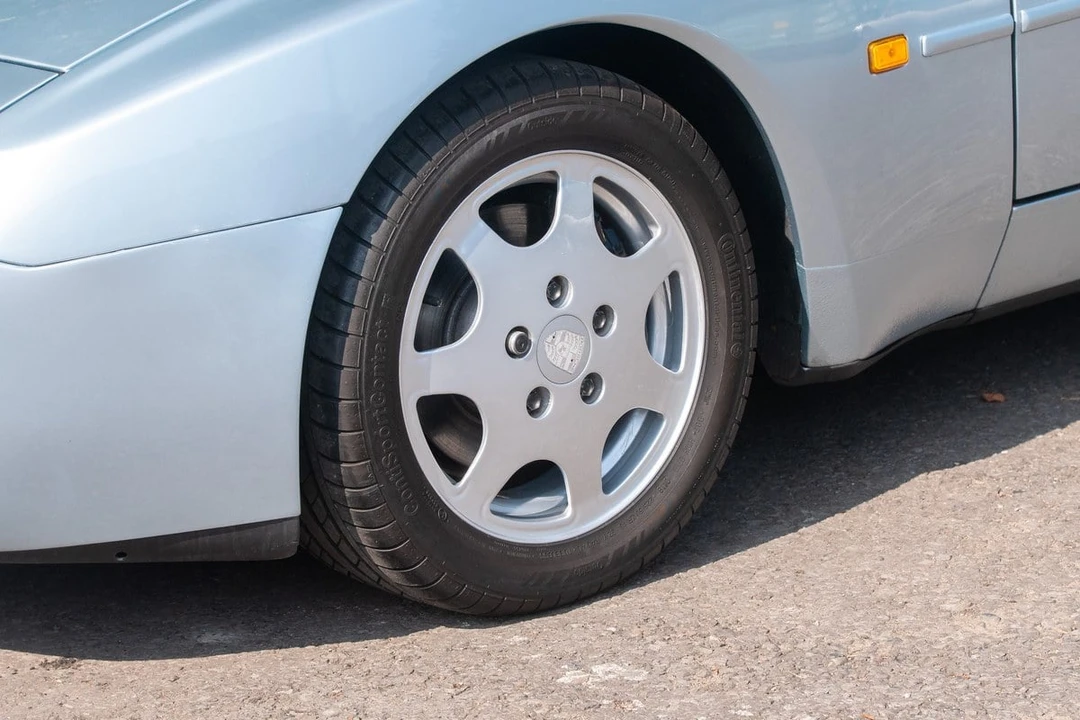 1989 Porsche 944 Turbo - Image 28 of 30