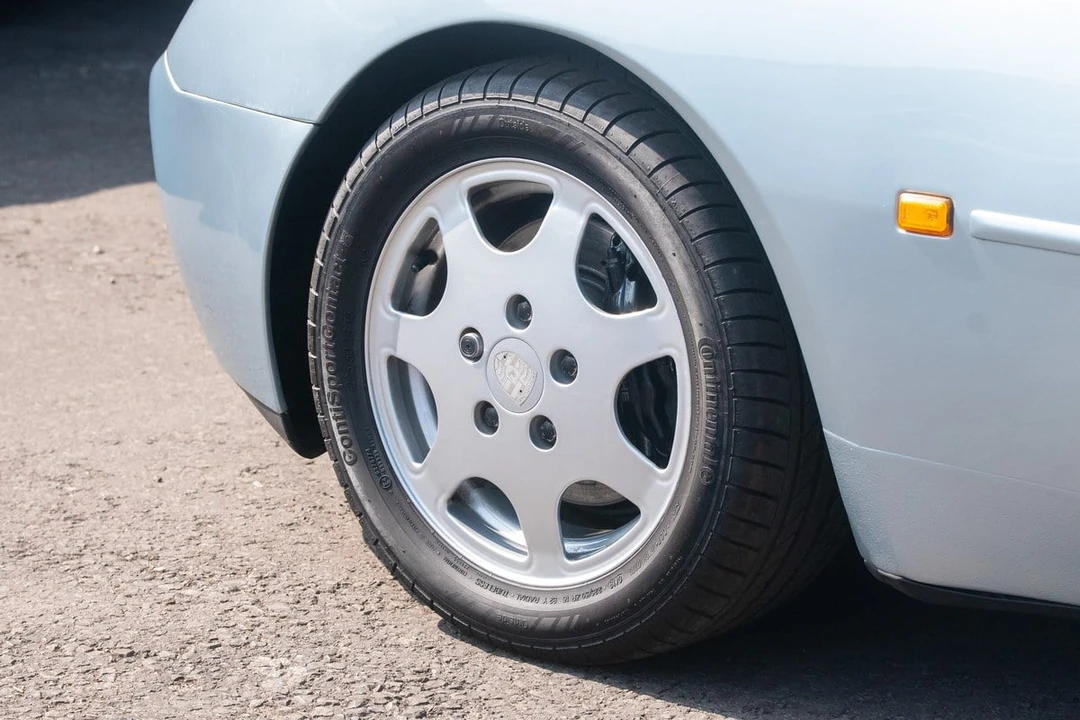 1989 Porsche 944 Turbo - Image 30 of 30