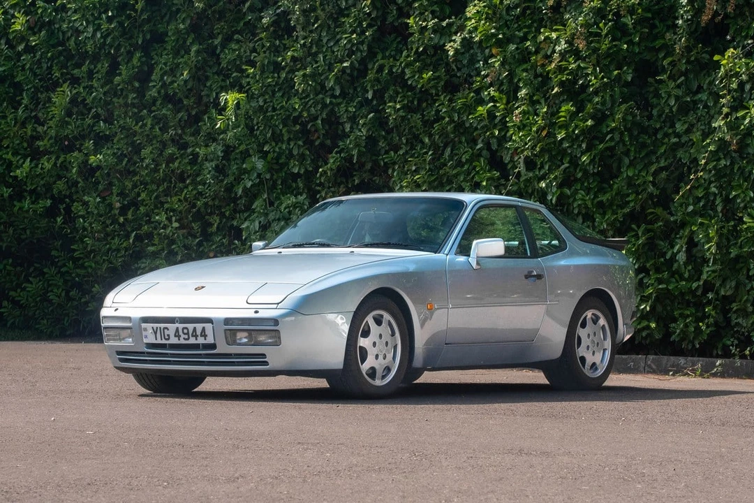 1989 Porsche 944 Turbo - Image 8 of 30