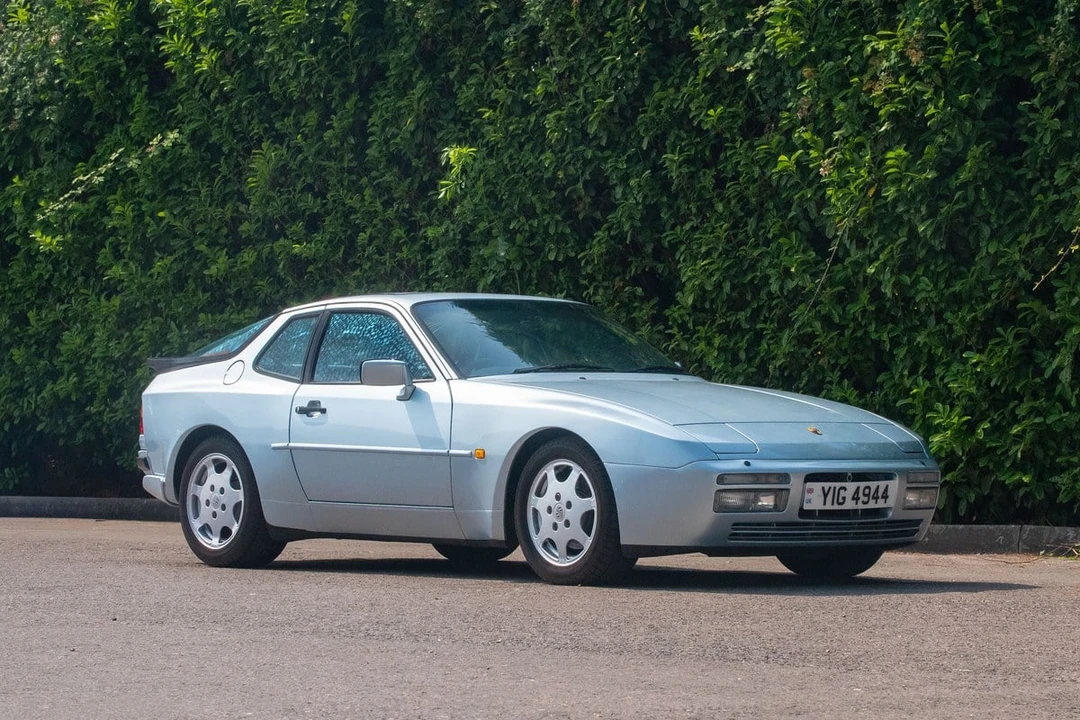 1989 Porsche 944 Turbo - Image 2 of 30