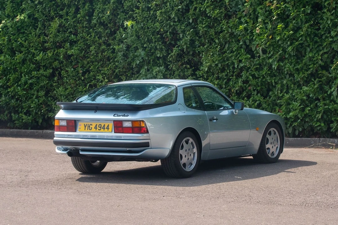 1989 Porsche 944 Turbo - Image 17 of 30